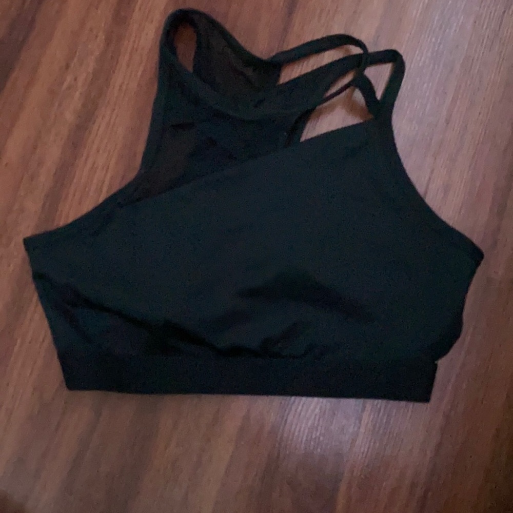 Black Nike sports bra